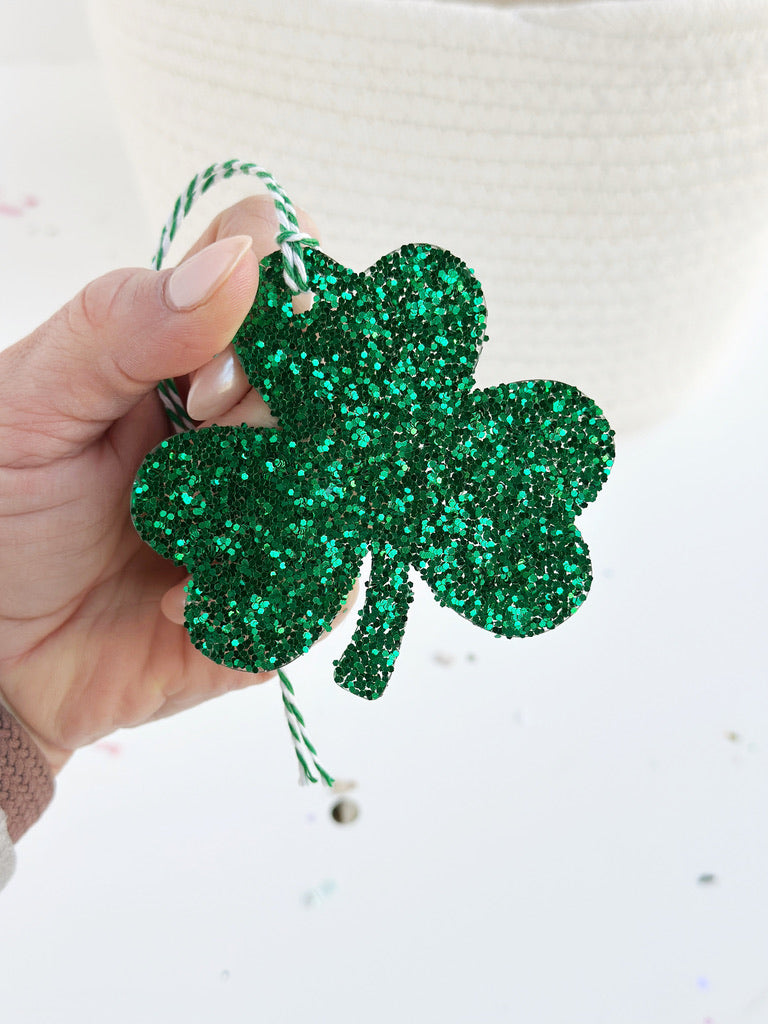 Green Textured Shamrock