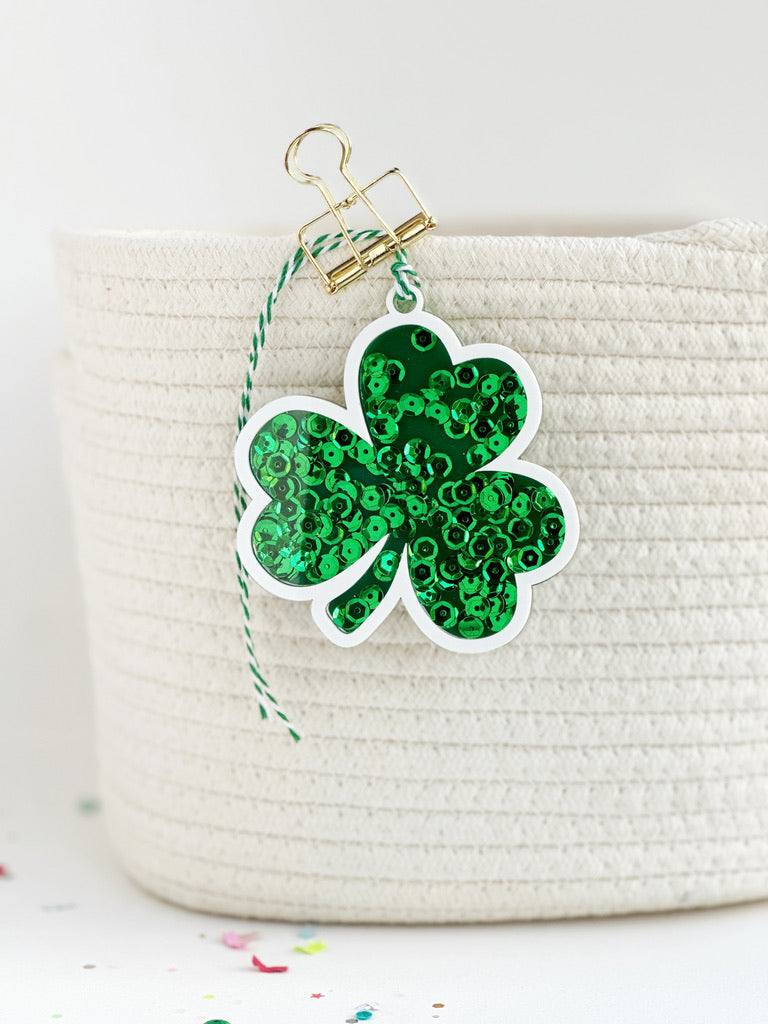 Shamrock Shaker Tag